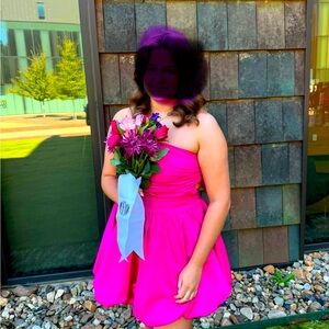 Short pink dress like new!